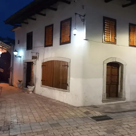 For Rent Σκόδρα