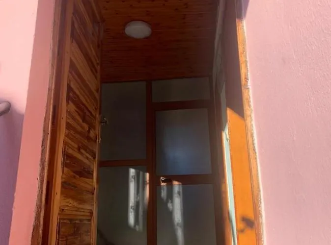 Πανσιόν For Rent *