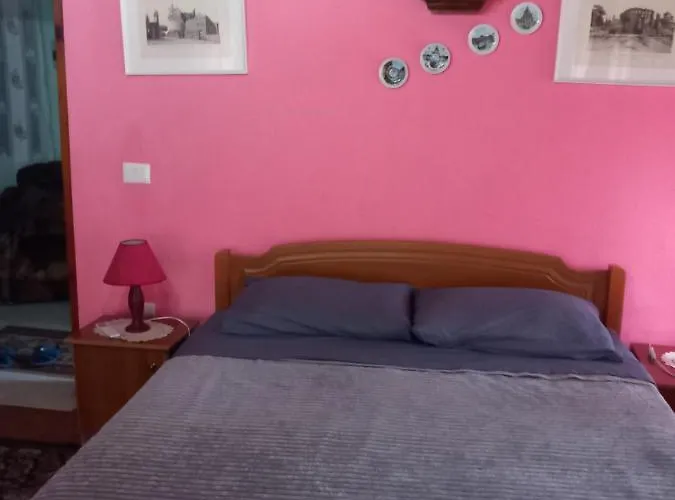 Casa de hóspedes For Rent