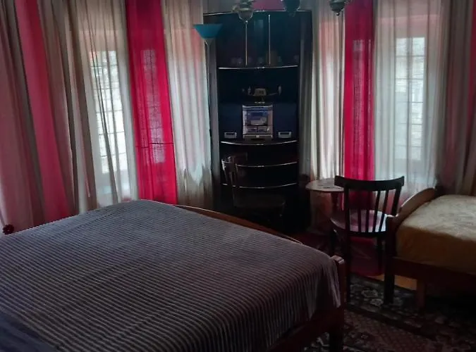 For Rent Casa de hóspedes Shkodër