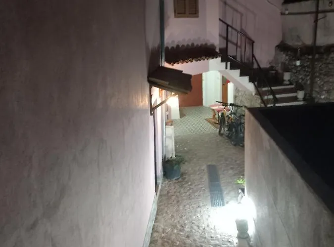 For Rent Πανσιόν *