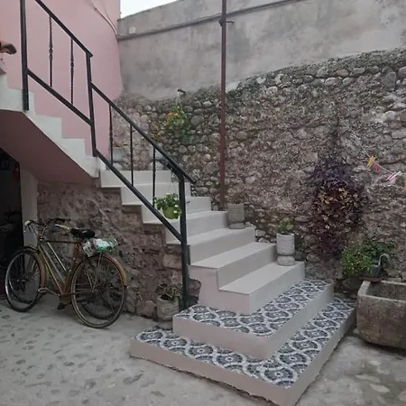 For Rent 3*